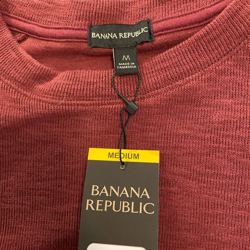 Banana Republic Red Burgundy Long Sleeve Crewneck Shirt Sweater Sz Medium